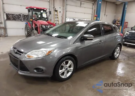 2014 Ford Focus Se z USA, uszkodzony, nr VIN 1FADP3K29EL453882